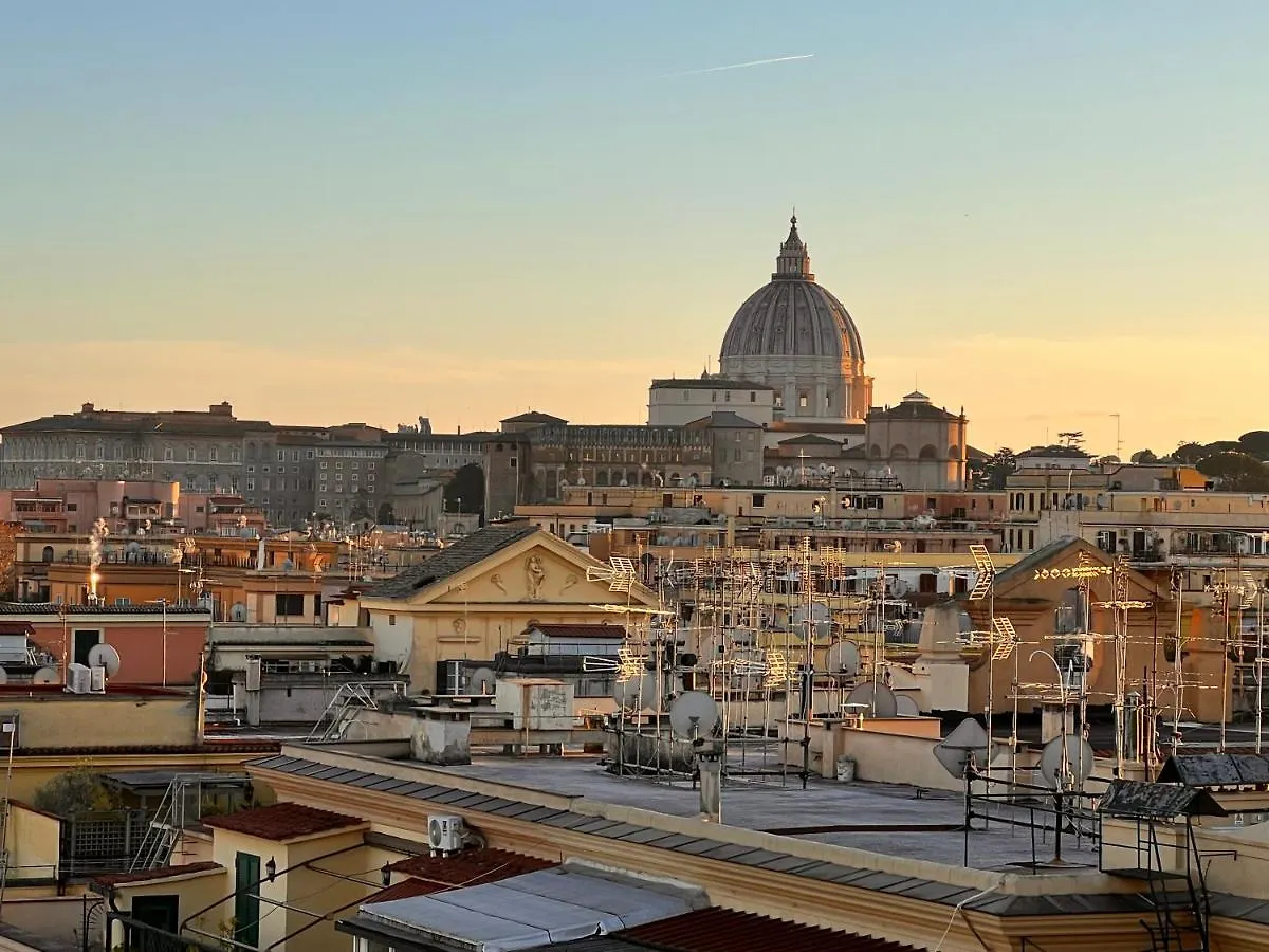 Qg Vatican Golden House location
